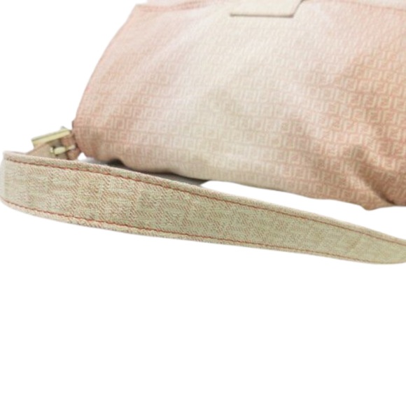 FENDI Mamma Baguette - Pink in Glitter - Picture 7 of 10